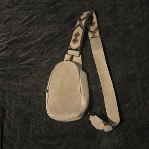 Women’s crossbody purse